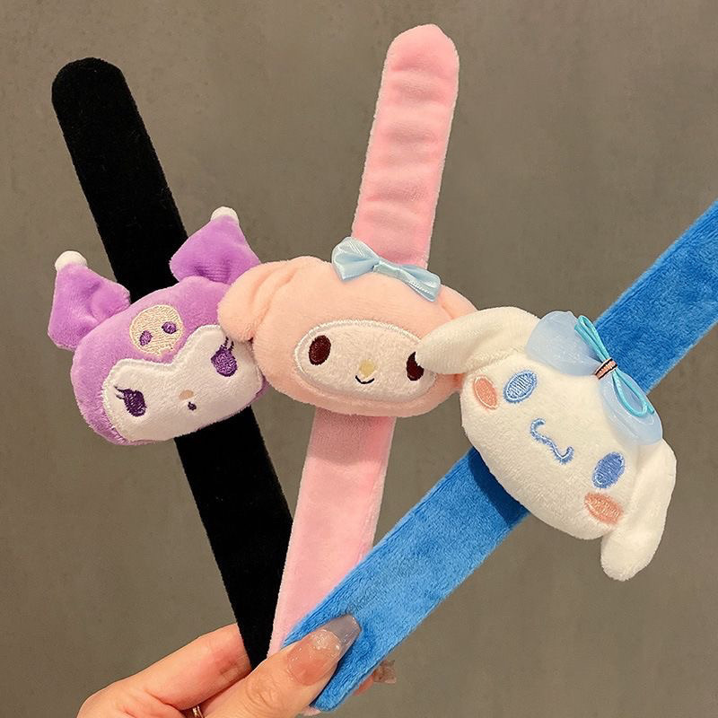 Vòng tay sáng tạo cho chuyến đi ngày 1 tháng 6, vòng tay hình búp bê hoạt hình dễ thương Cinnamoroll