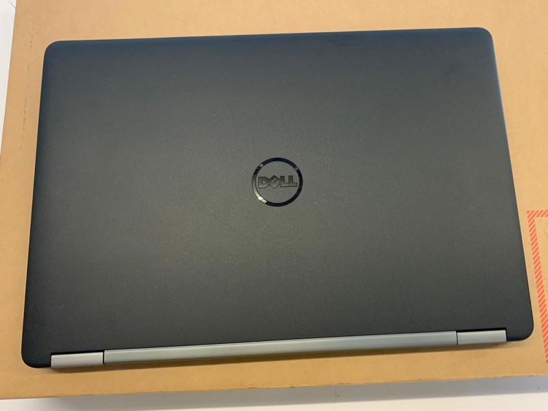 Dell Laptop 7470 Core i7 8gb 128 ssd (Surplus Stock) Fast Delivery