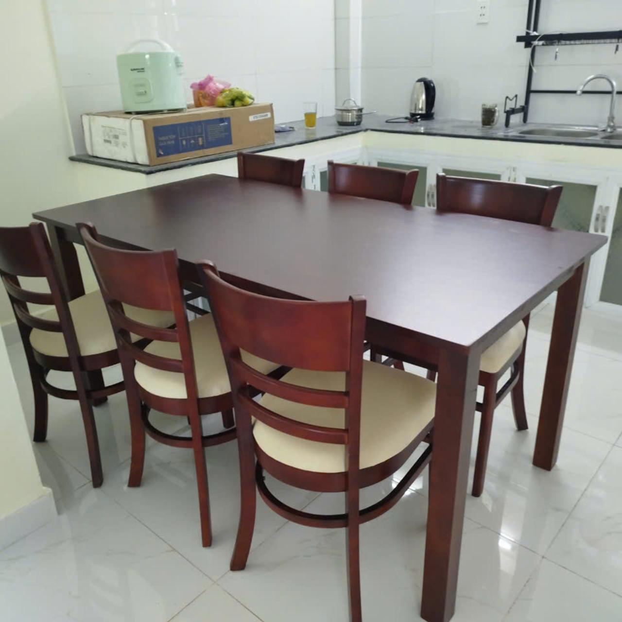 Bộ Bàn Ăn 6 Ghế Cabin – Thiết Kế Hiện Đại, Gỗ Tự Nhiên Cứng Chắc – Bảo Hành 12 Tháng