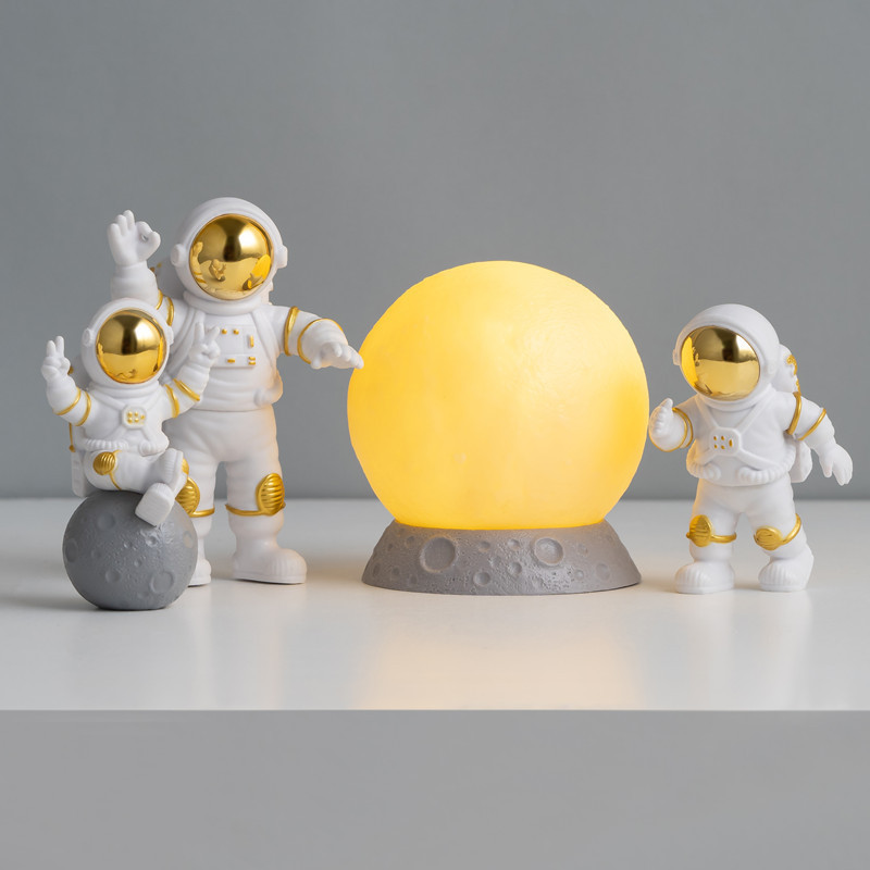 4 buah set Asli Pasokan Langsung Astronot Boneka Astronot Patung Mainan Astronot Ornamen Hadiah Mainan…
