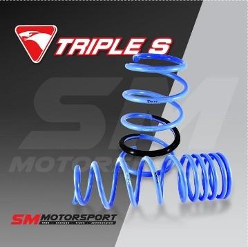 PER TRIPLE S MOBIL TOYOTA INNOVA REBORN DIESEL -DAANSHOP5 Giá 6,915,000 Đồng*Miễn phí vận chuyển