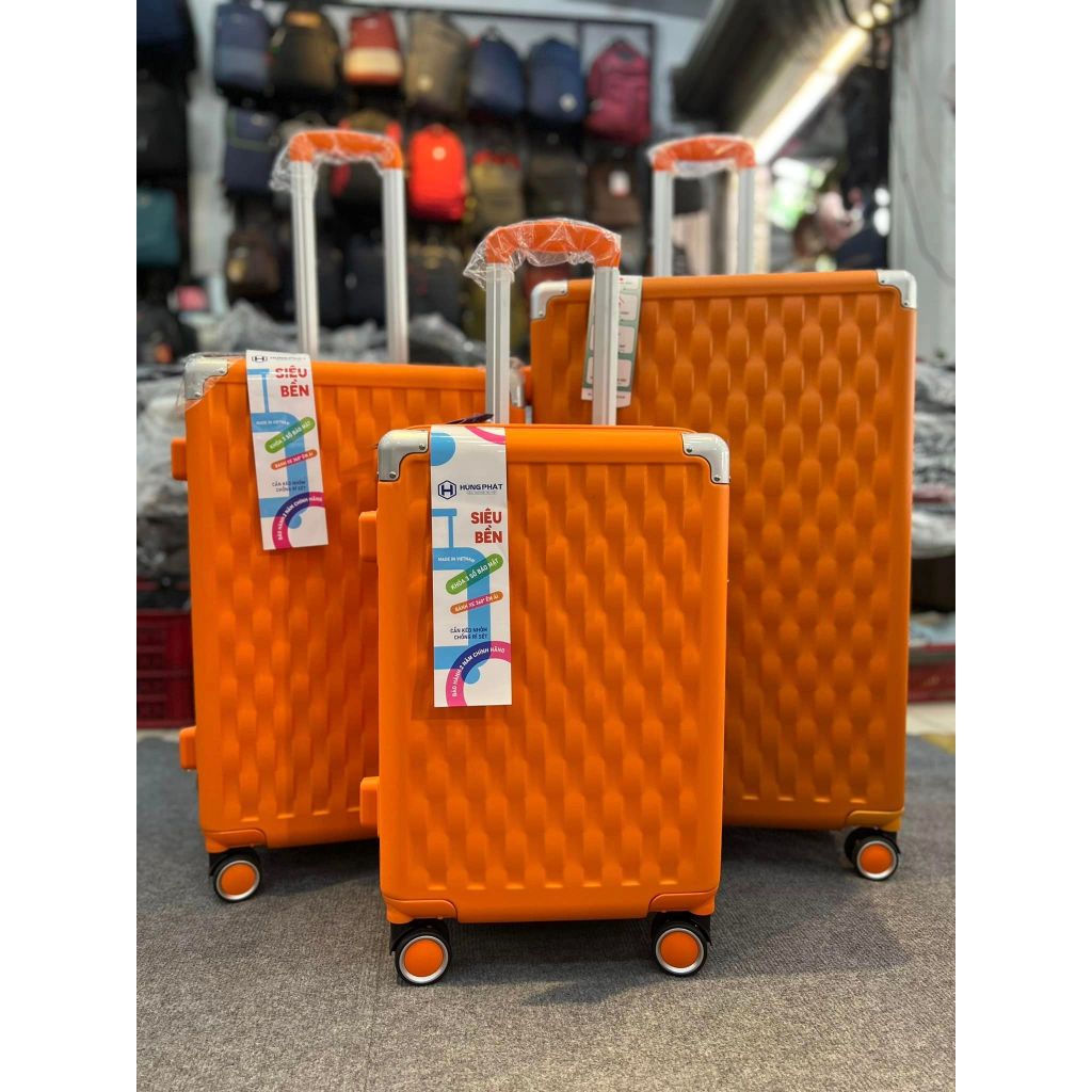 Vali nhựa Hùng Phát STARTUP 522 size 20 inch
