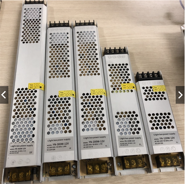 Nguồn tổ ong 12v-33 a trắng