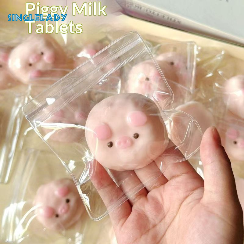 [Cute Piggy Squishy Toy Stress Relief Soft TPR捏捏乐 Fun Sensory Play for Kids and Adults,Squishy Toys, Anti-Stress Toys, Slow Squishies, Cute Pig-Shaped Soft Sponge Toys That Help Relieve Stress, Made from Tpr Rubber for Fun Squeezing and Sensory Stimulatio ราคา 25 บาท*ส่งฟรี
