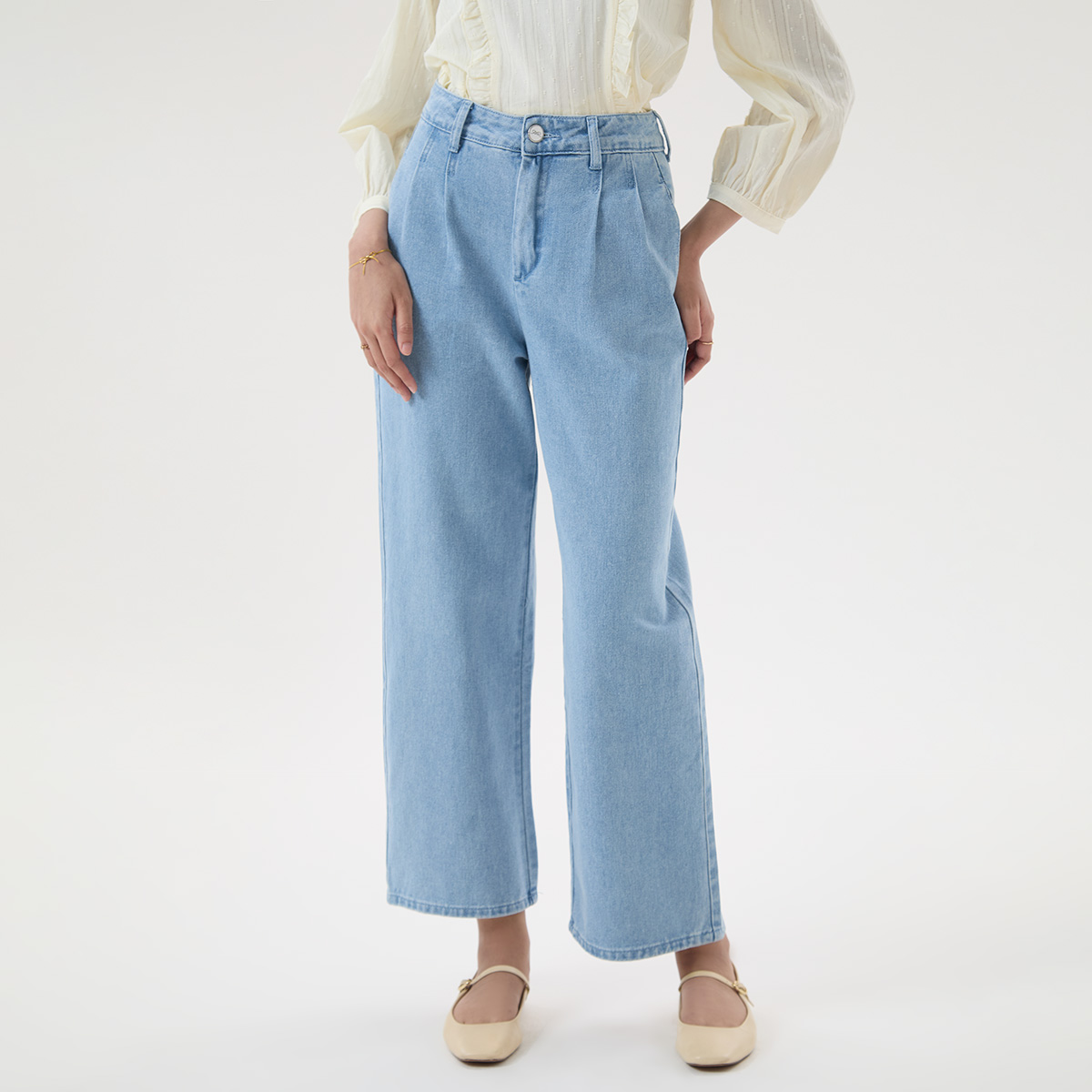 EP กางเกงยีนส์ ทรงขาบาน ผู้หญิง สีฟ้า | Wide-Leg Jeans | 00959 ราคา 1,195 บาท*ส่งฟรี