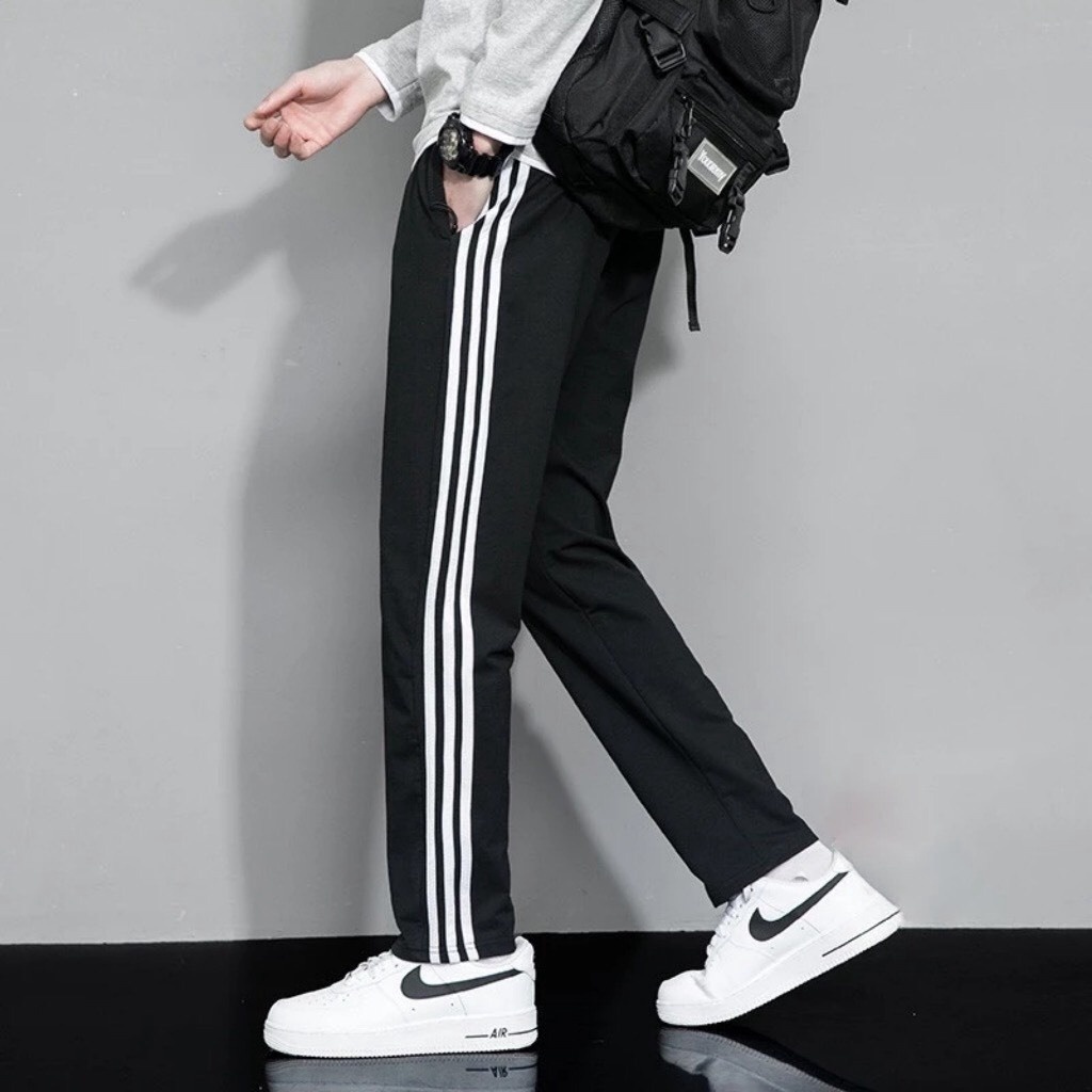 Poly Sports Pants with Smooth, Non-Ruffled Stretch Fabric for Both Men and Women