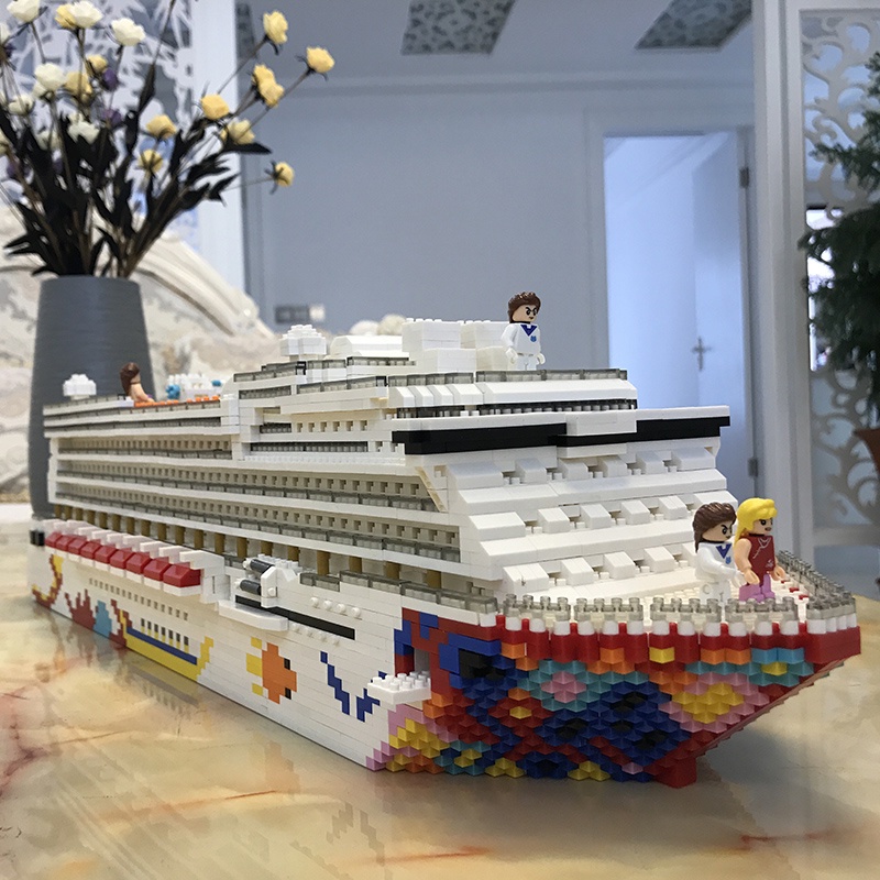 Đồ Chơi Lắp Ráp Lego Tàu Titanic Mini Cho Người Lớn