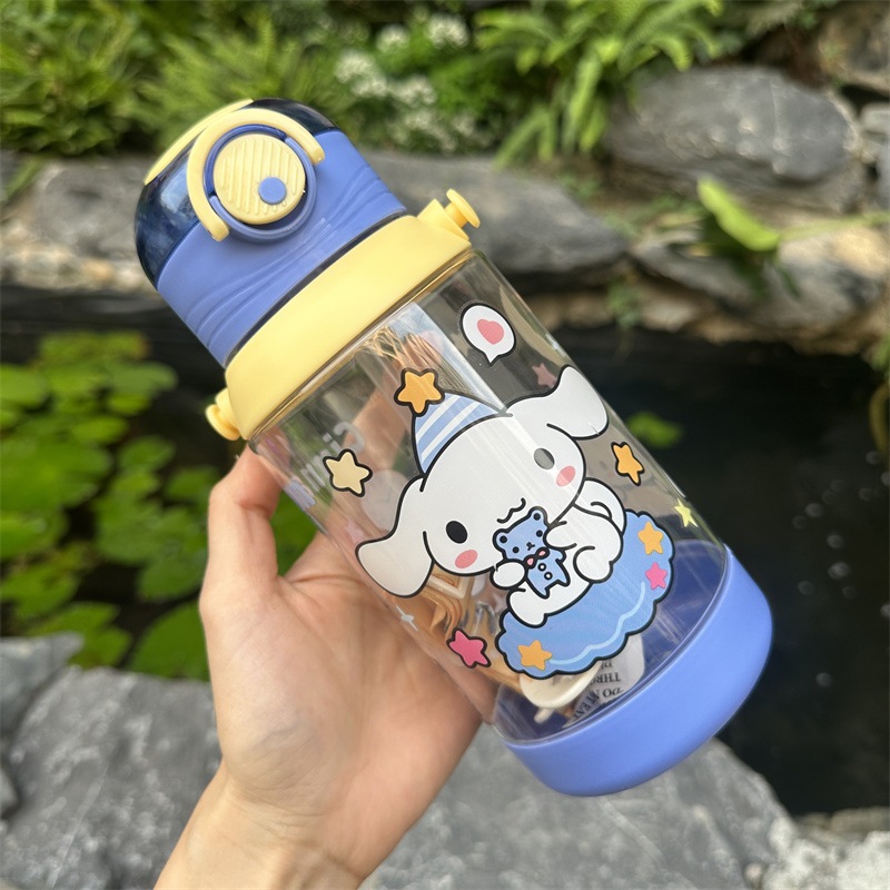 Bình nước cho bé trai gái tiểu học đựng có vòi uống đi học hình Kuromi Melody Cinnamoroll cute có dâ