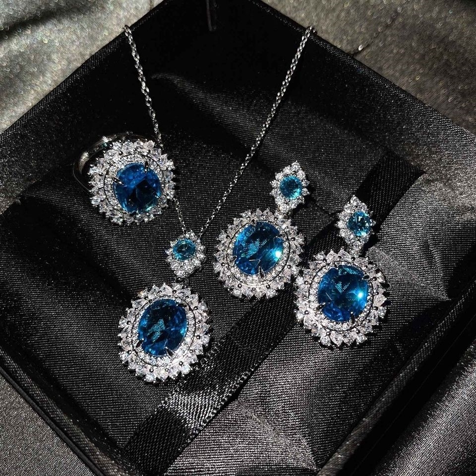 European and new luxury colorful treasure set set with sea blue topaz ring citrine earrings pink diamond necklace