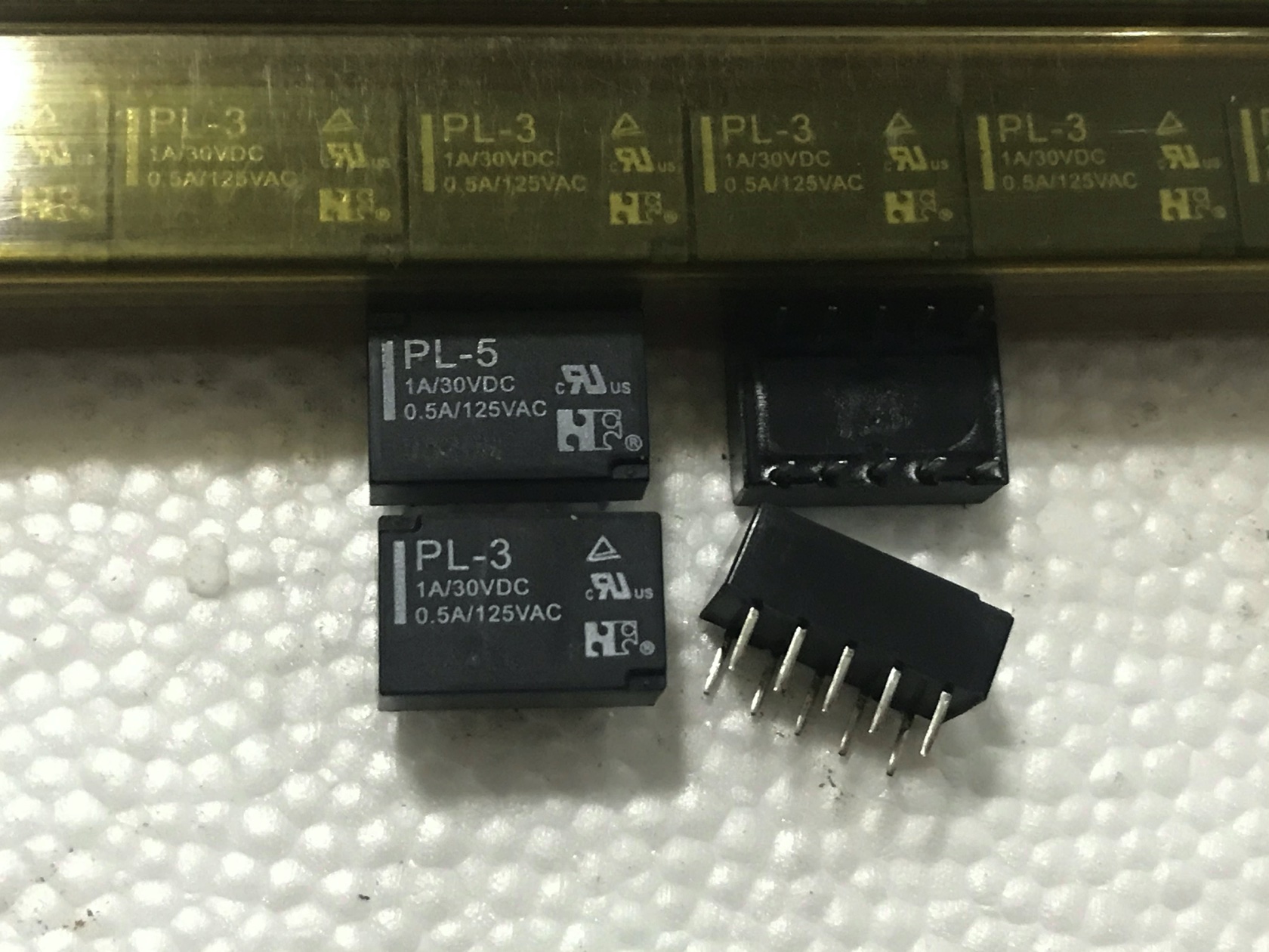 Pl-3 Pl-5 P-12 Magnetic Latching Relay 1a 125vac 10 Pins