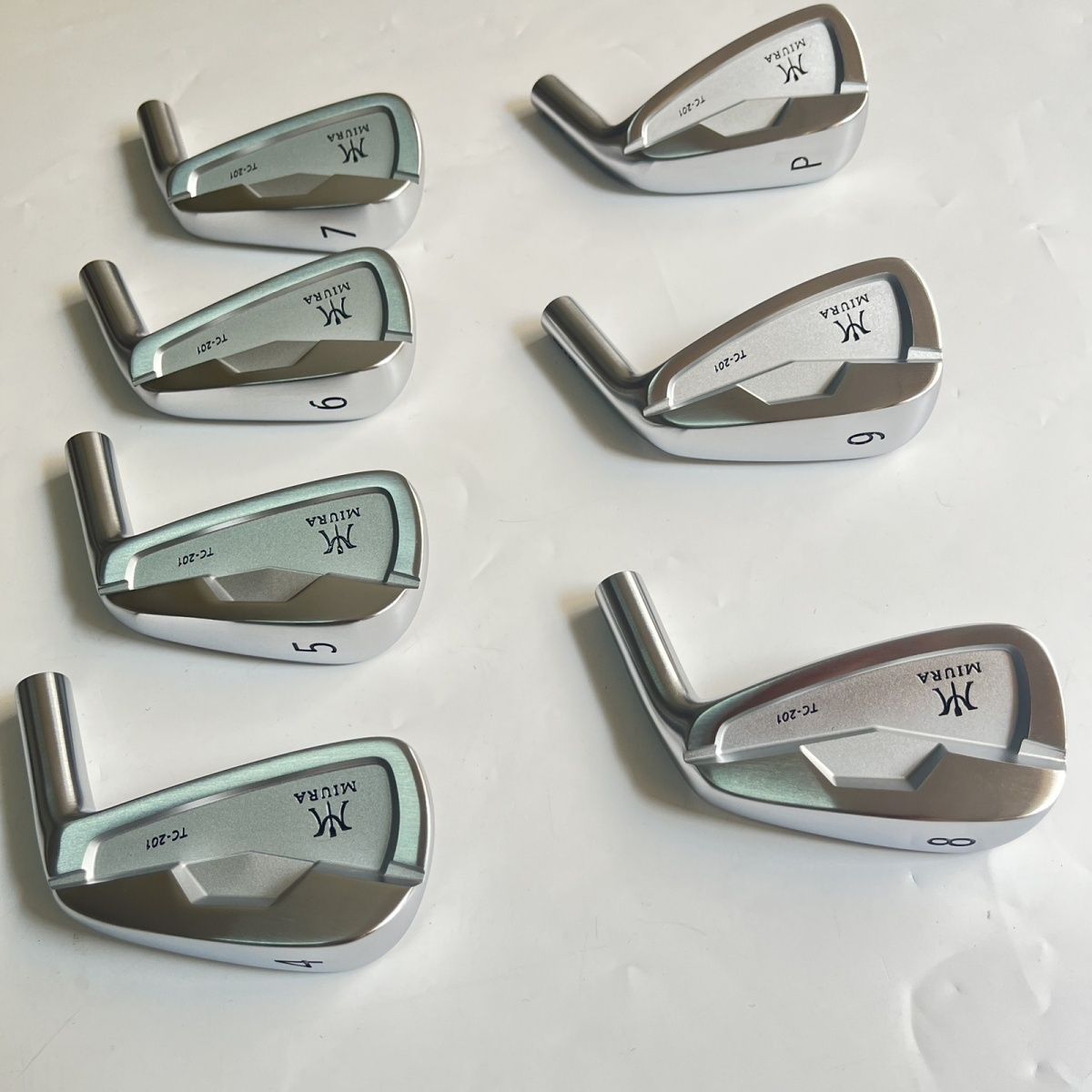 Miura TC-201 Irons Golf Clubs Soft Iron Forged Iron Set Only Head（4-9P 7PCS） Men's Cavityback Profile Irons · v16