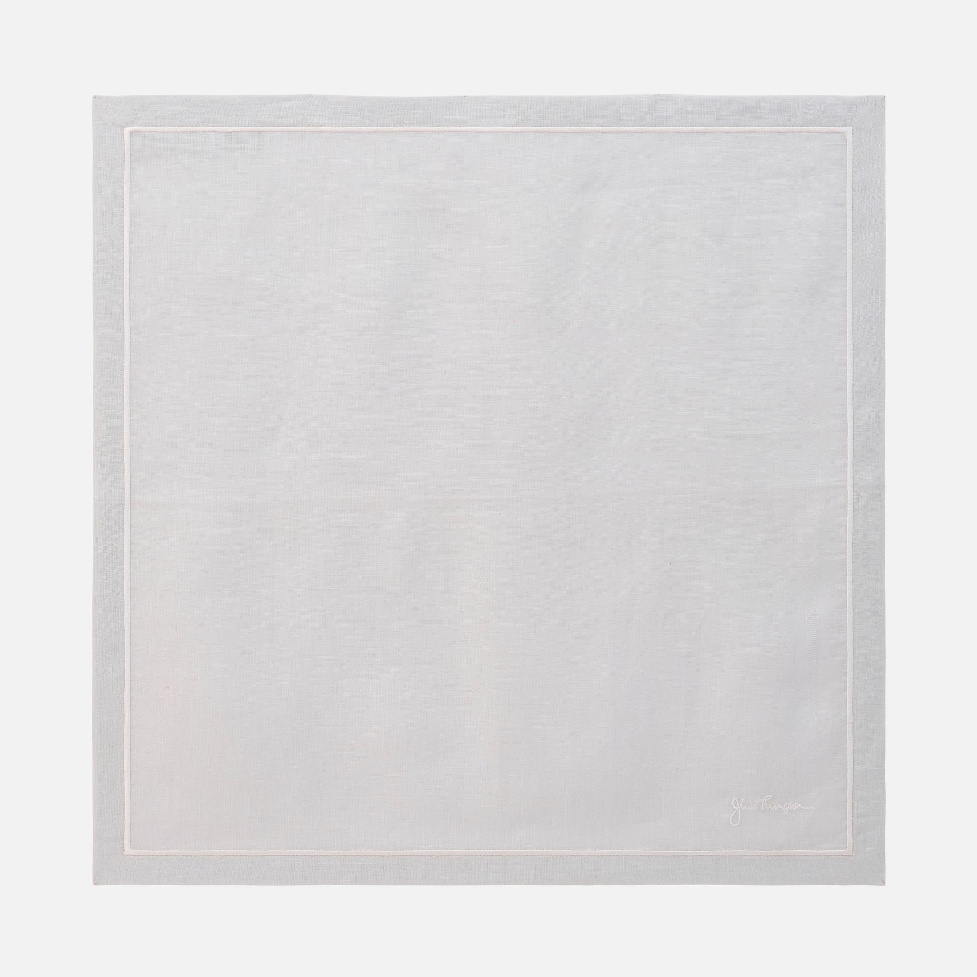 Embroided Linen Napkin - Grey ราคา 395 บาท*ส่งฟรี