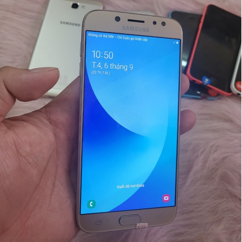 Điện thoại Samsung J7pro và J7prime thanh lý. máy Ram 3G. Bộ nhớ 32G. đẹp 97%. BẢO HÀNH 06 THÁNG - 2