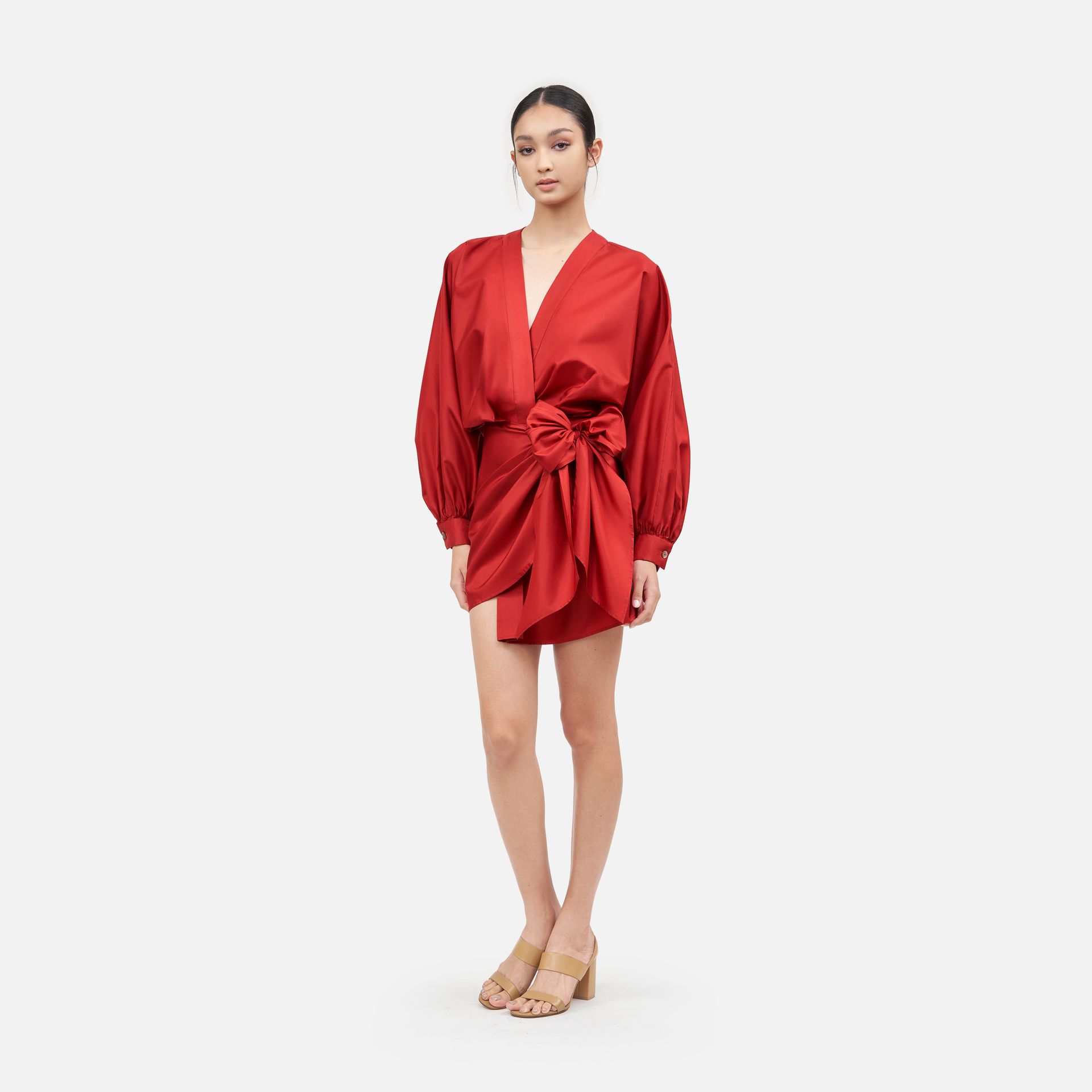 Solid Silk Draped Wrap Dress - Red ราคา 4,750 บาท*ส่งฟรี
