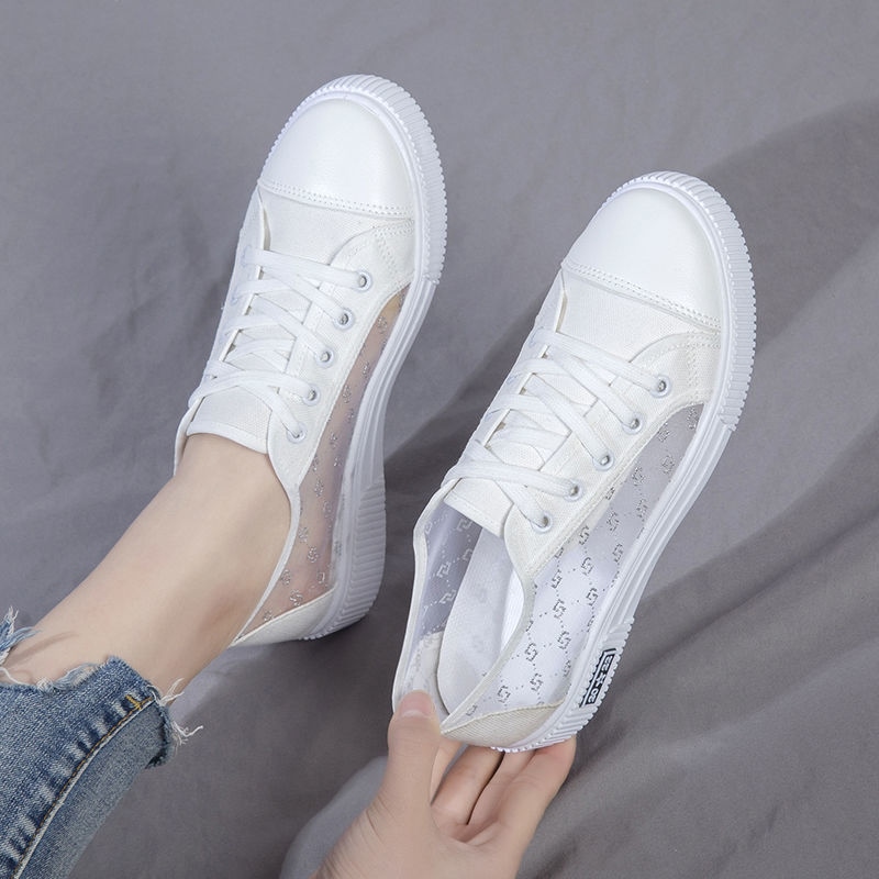 In the summer of 2022 the new network female breathable mesh canvas shoes