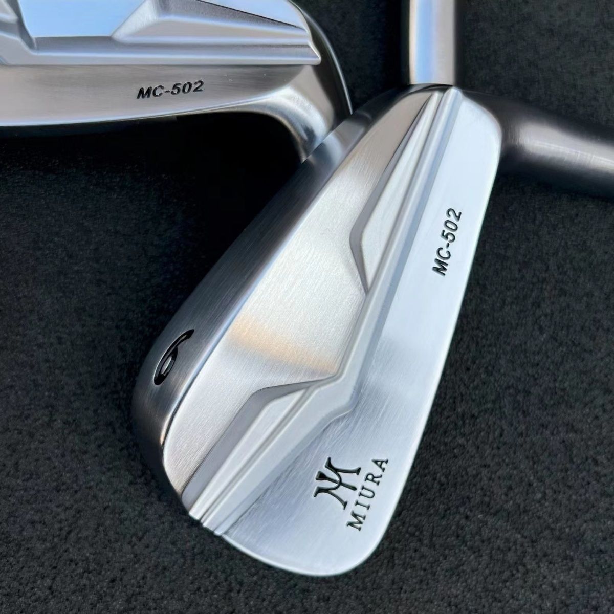 Miura MC-502 Irons Golf Clubs Soft Iron Forged Iron Set Complete Set Men's High Rebound Performance Knife Back Profile Irons · v11