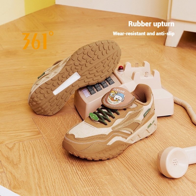 Zamba Multi-Purpose Casual Sports Sneakers for Women and Men ราคา 1,618 บาท*ส่งฟรี