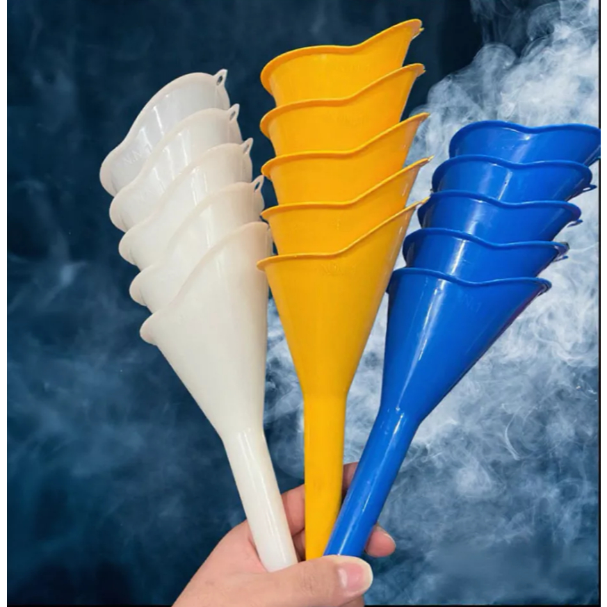 Multi-Purpose Oil Pouring Funnel for Motorcycles and Cars – Convenient High-Quality Pp Plastic Oil and Coolant Filling Funnel with Pointed Tip Giá 30,000 Đồng*Miễn phí vận chuyển