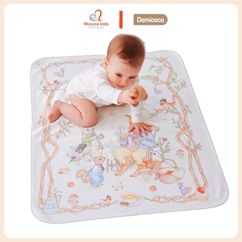 Lót chống thấm Domicoco 70x90cm cho bé sơ sinh, tấm thay bỉm họa tiết thoáng khí - Monnie Kids
