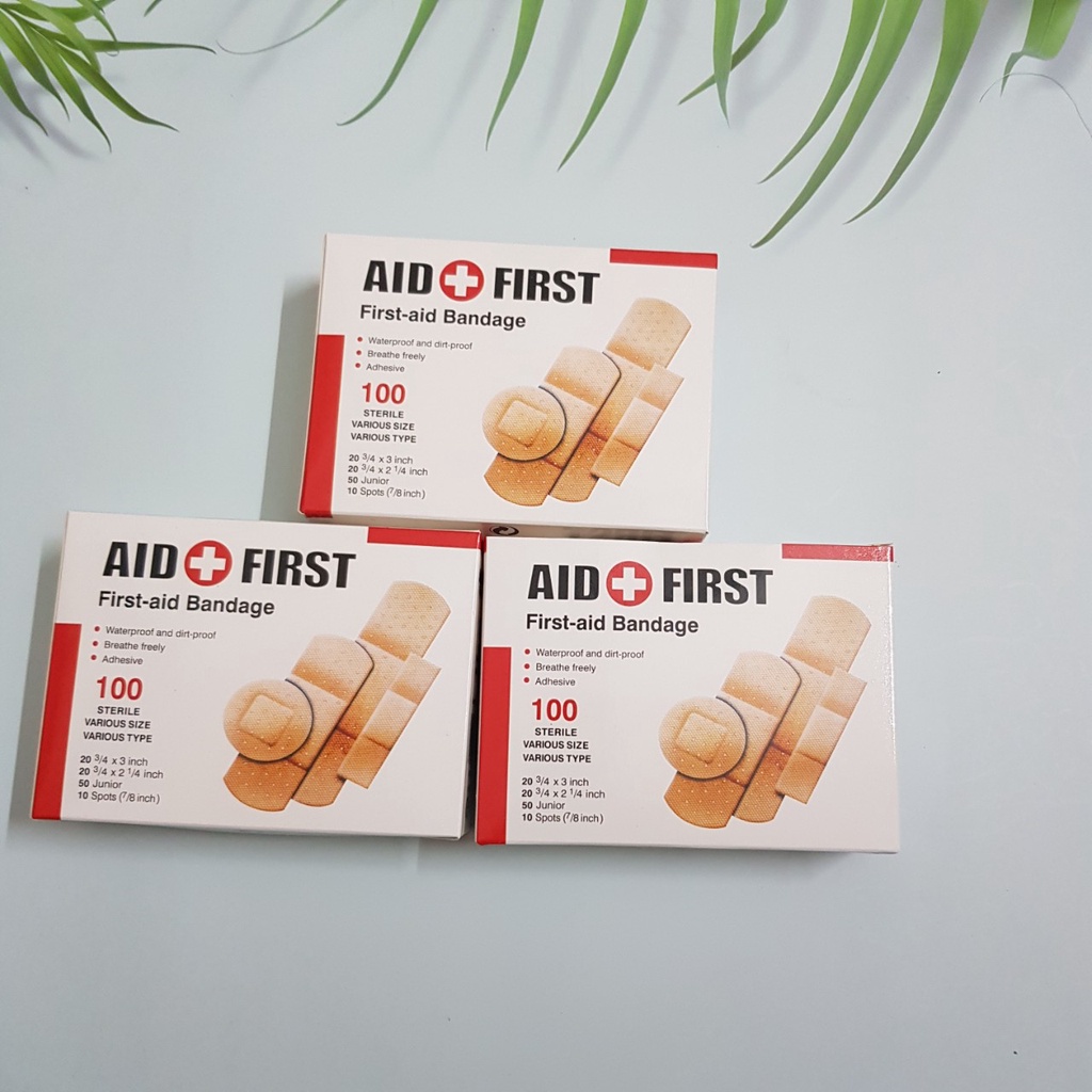 Hộp băng gâu 100 miếng đầy đủ kích thước tiện lợi