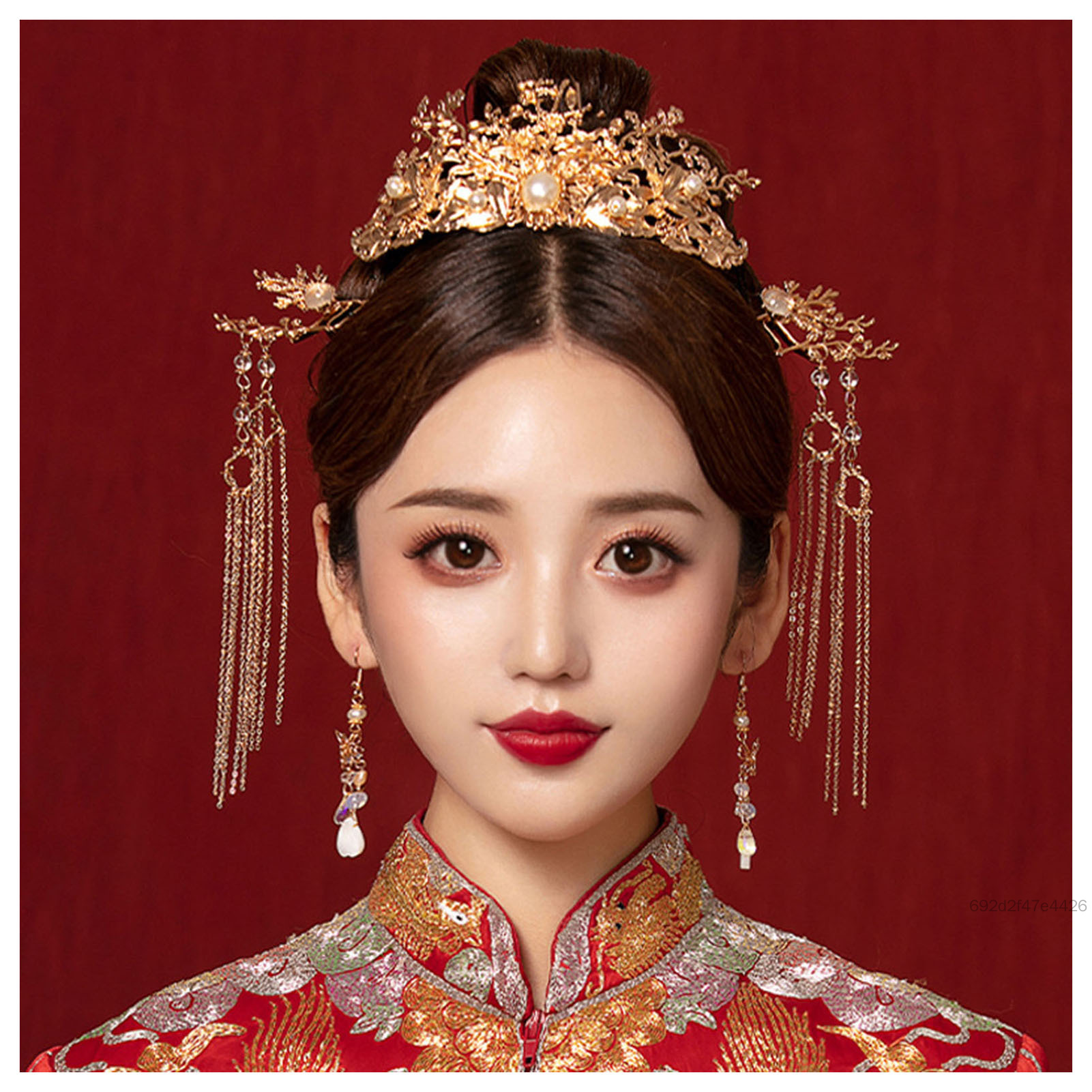 จีนงานแต่งงานเจ้าสาวอุปกรณ์เสริมผมดอกไม้สีทองงานแต่งงาน Tiara สำหรับทรงผมทำเครื่องมือตกแต่ง TF-Ret-TH ราคา 438 บาท*ส่งฟรี