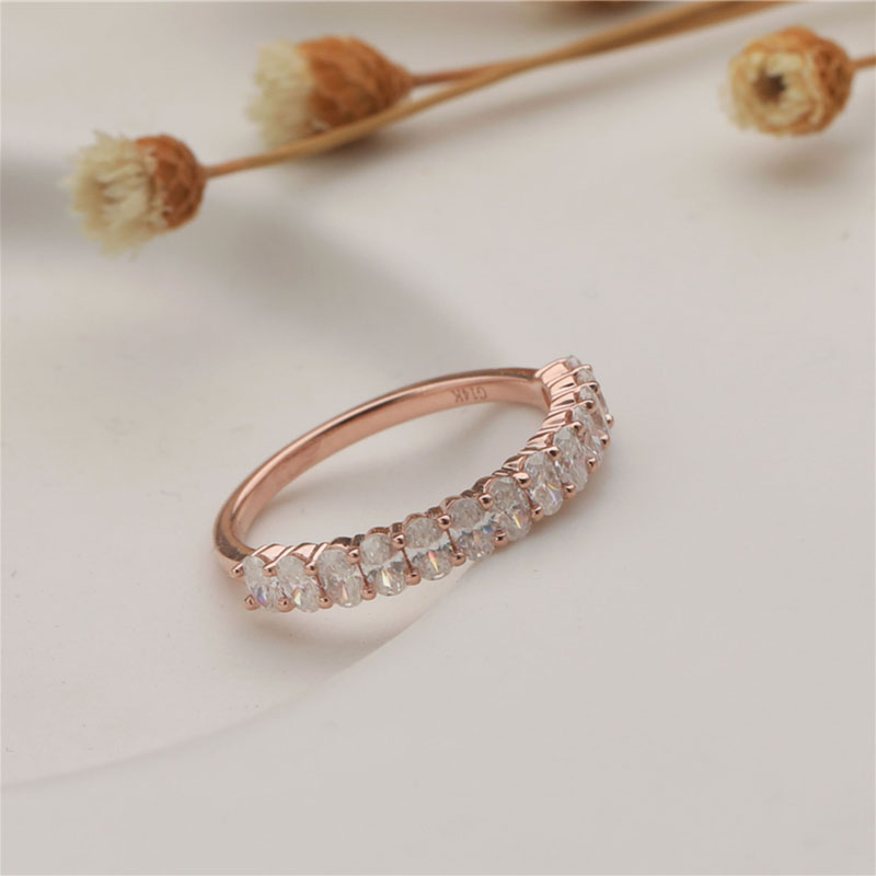CxsJeremy 14K 585 Rose Gold Moissanite Diamond Ring Oval Cut 2*3mm Moissanite Stack Half Eternity Wedding Band for Women Gift ราคา 13,702 บาท*ส่งฟรี