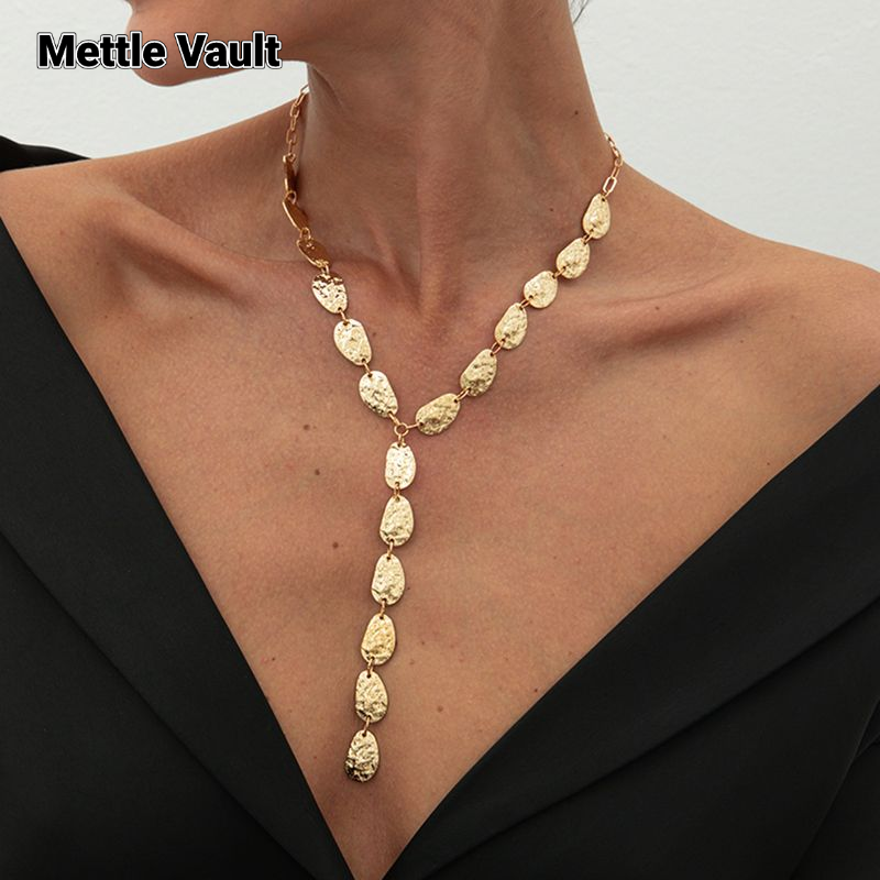 Mettle Vault Boho Chic Irregular Drop Earrings with Textured Geometric Design for Women ราคา 57 บาท*ส่งฟรี