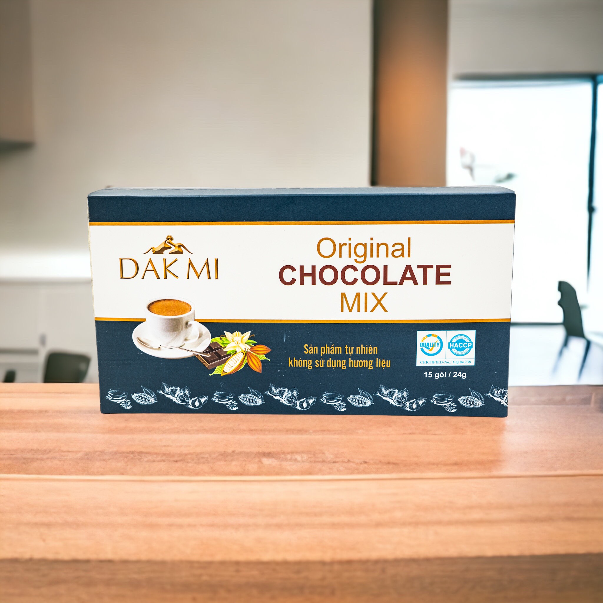 Bột Chocolate hòa tan dạng bột mịn và đều, tơi xốp