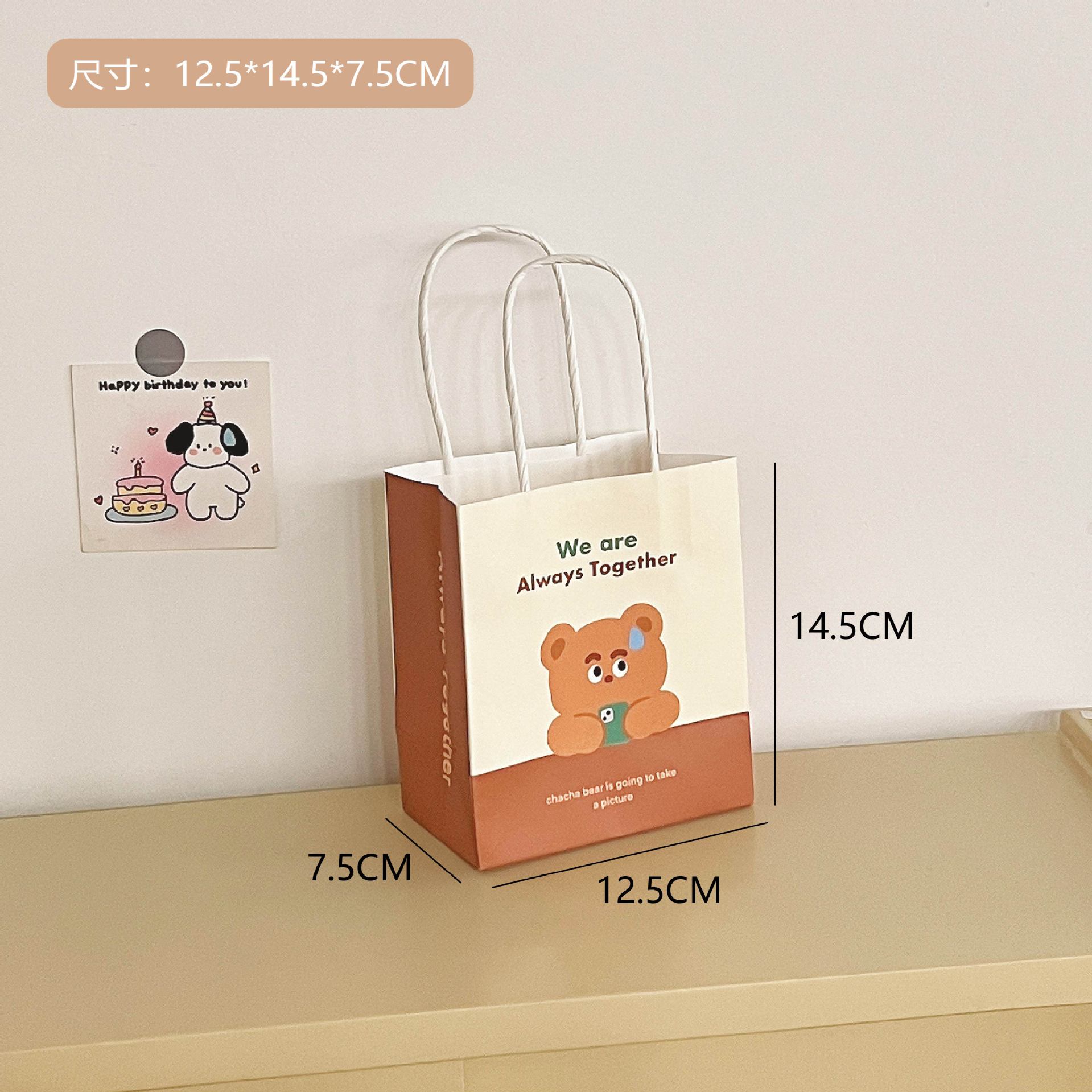 【Ready Stock】Ins Gift Bag Cartoon Cute Tote Gift Birthday Couple Gift Bag Shopping Paper Bag