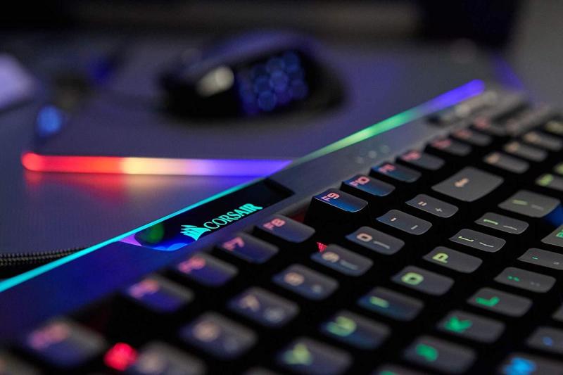 CORSAIR K95 RGB PLATINUM Mechanical Gaming Keyboard Cherry MX Speed Singapore
