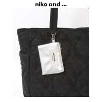 niko and Quilted tote bag with original pouch (Large)