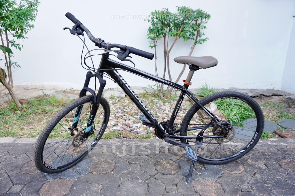 จักรยานเสือภูเขาญี่ปุ่น - 26 MTB - ล้อ 26x1.75 - เกียร์ 3x8 (24 สปีด) - อลูมิเนียม - ดิสก์เบรค - โช๊คหน้า - Canondale Six - Size M - สีดำ [จักรยานมือสอง] ราคา 14,100 บาท*ส่งฟรี