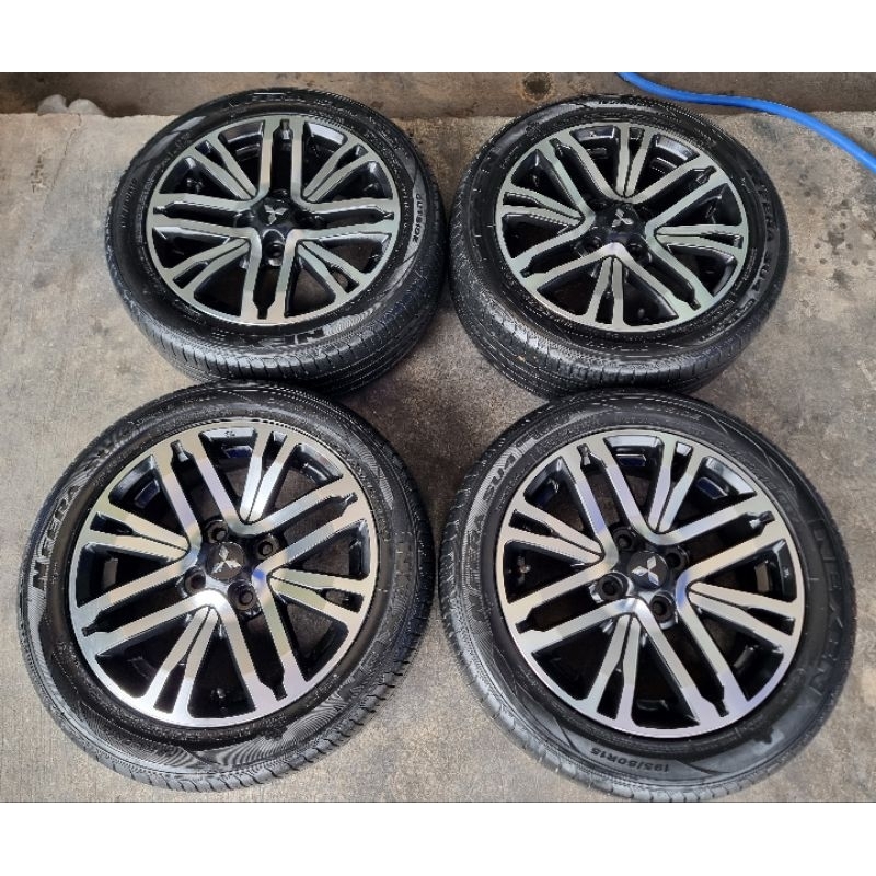 Genuine Mitsubishi Rims, 15 Inch, Fits Mirage Attrage, with Tires. ราคา 13,900 บาท*ส่งฟรี