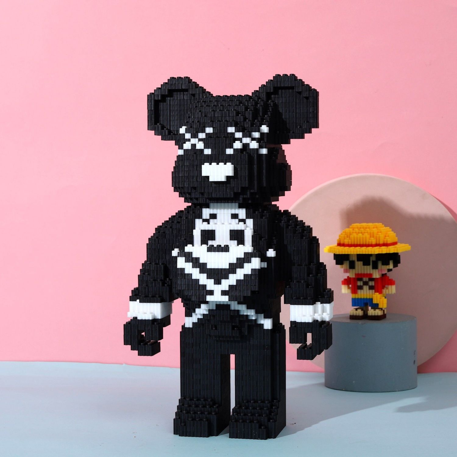 Compatible with LEGO Internet celebrity love violent bear patchwork small