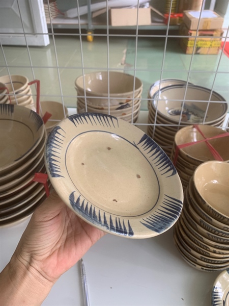 Dĩa/ đĩa lót chén cơm phết xanh kiểu cổ xưa (đường kính: 15cm chiều cao: 3cm)