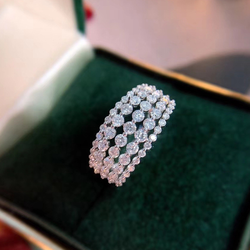 Chúng tôi nhập khẩu moissanite Vòng 5-Hàng micro-dát Nhẫn kim cương