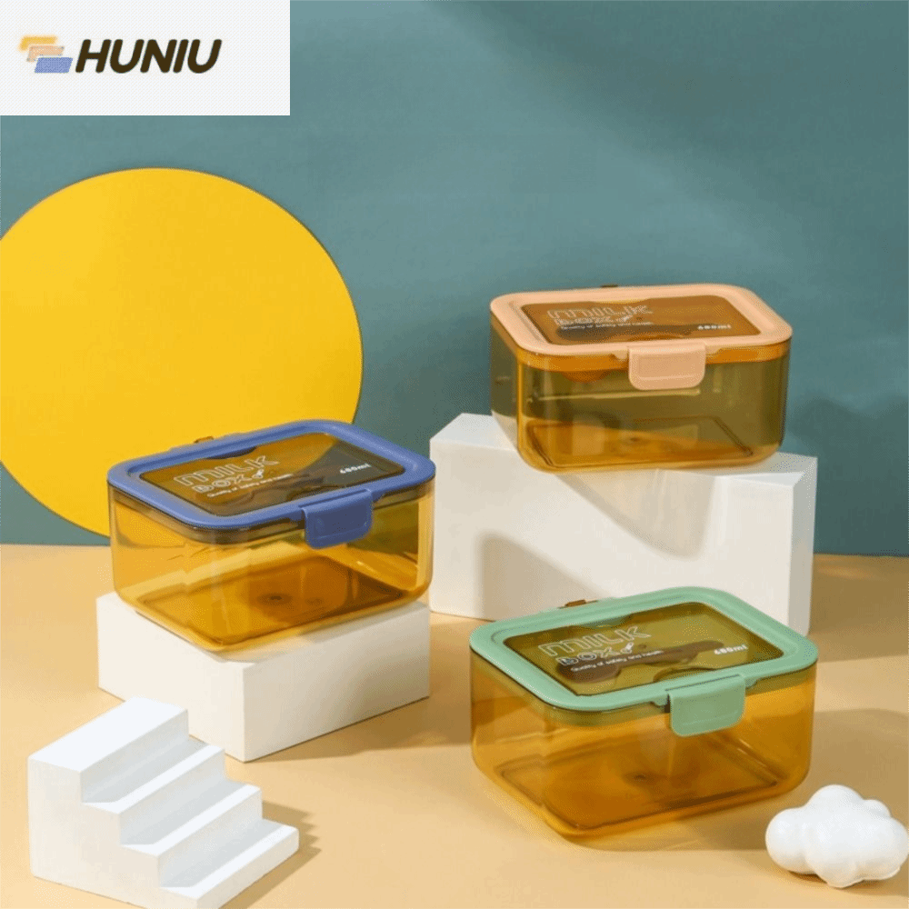 HUNIU พกพาได้ กระปุกนมผง ปิดสนิท การออกแบบหัวเข็มขัด กล่องใส่ขนมสำหรับซื้อกลับบ้าน กันความชื้น นำกลับมาใช้ใหม่ได้ กระป๋อง การเดินทาง ราคา 221 บาท*ส่งฟรี