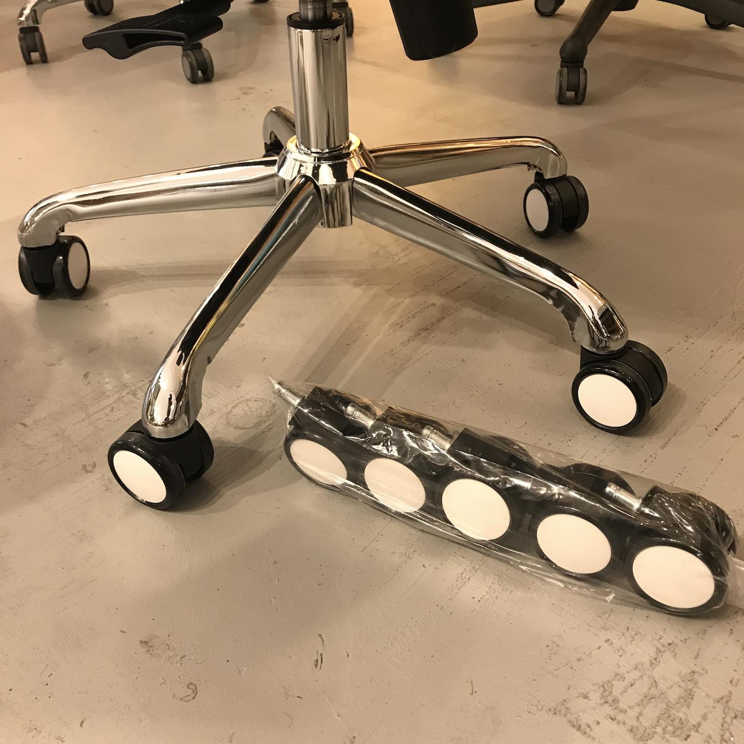 (5 Years Warranty) UMD Scratch Proof Noise Free Universal Office Chair Castor Wheel Chair Wheels 11mm (1 Set of 5 Pcs) (NOT Suitable for I-K-E-A Chairs) Singapore