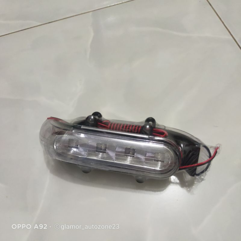 lampu sen sein spion riting spion innova 2005-2010 Avanza 2006-2011 Yaris tipe j dan e panther 1pcs Harga  85,000 Ringgit*Penghantaran Percuma