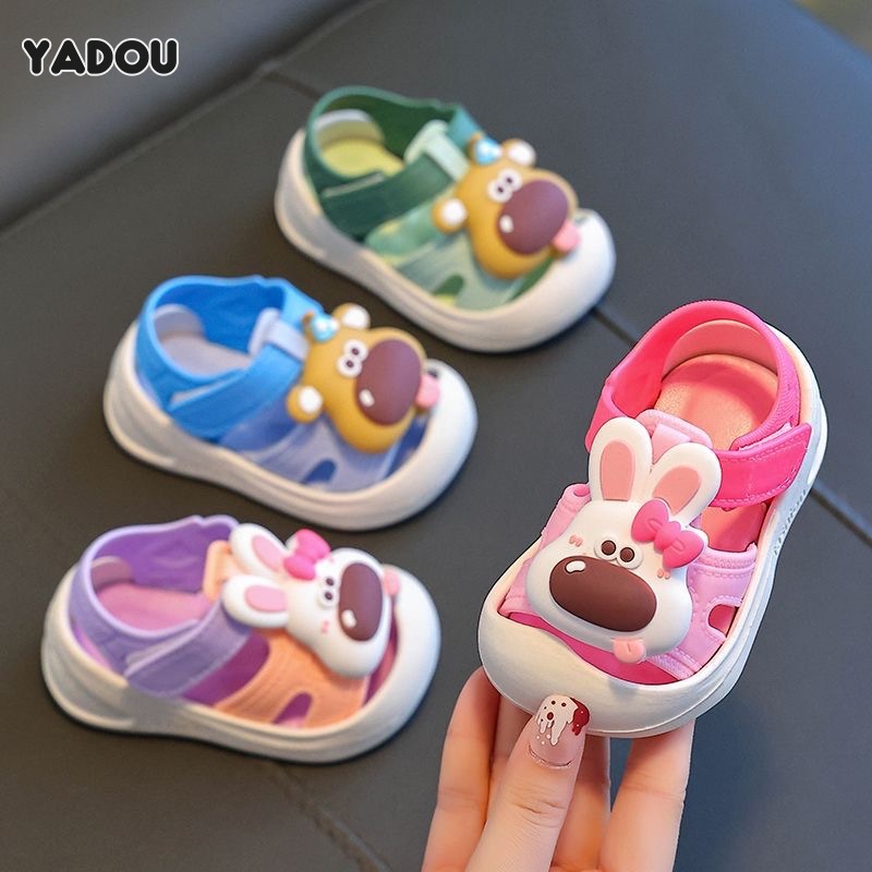 YADOU รองเท้าแตะเด็ก ป้องกันการลื่นไถลและป้องกันการเตะเท้าสำหรับการสวมใส่กลางแจ้ง รองเท้าแตะเด็ก ราคา  146 บาท*ส่งฟรี