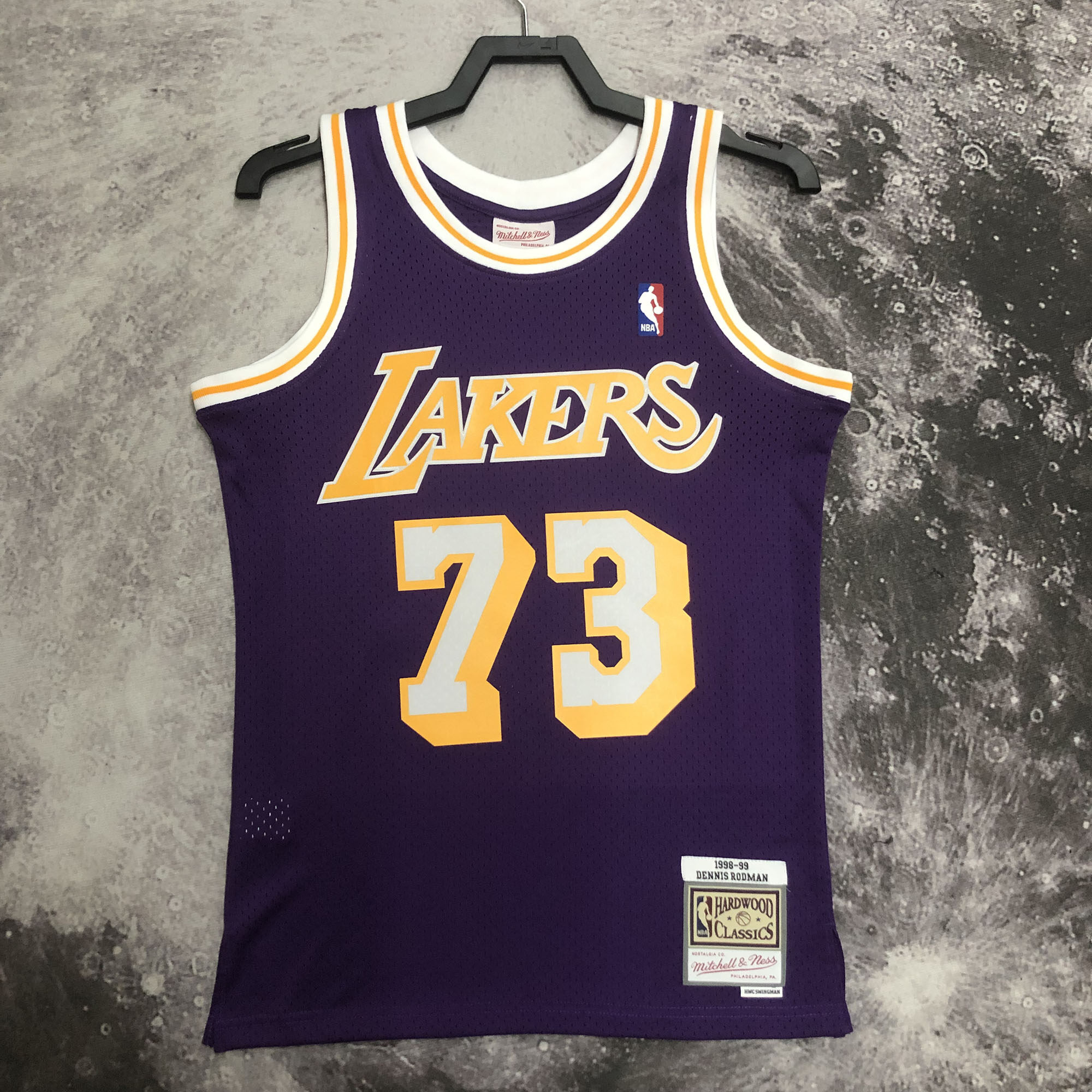 Nike Authentic Rajon Rondo Lakers Association Edition NBA Jersey, Men's  Fashion, Activewear on Carousell