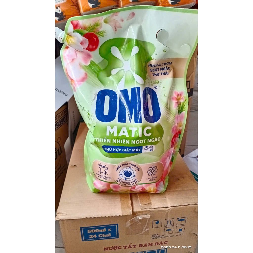 Nước Giặt OMO MATIC Hương Thiên Nhiên Ngọt Ngào - Túi 3.6KG