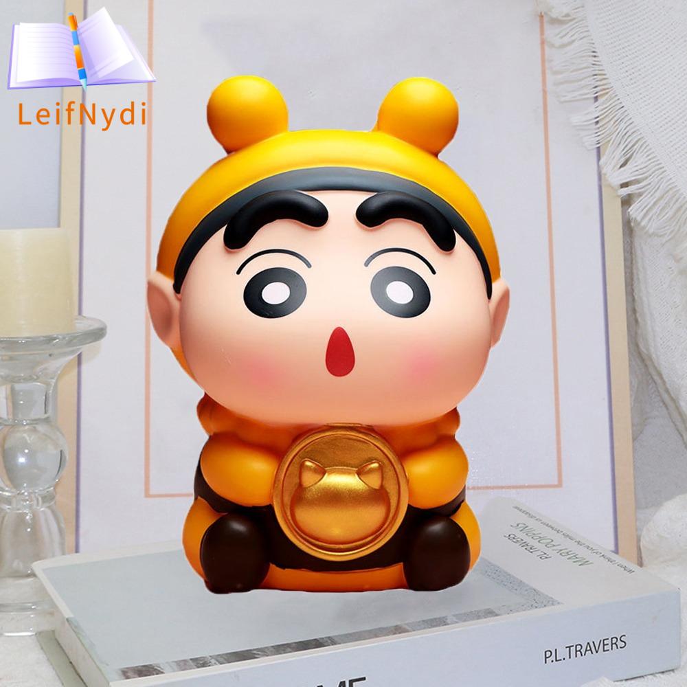 LEIFNYDI Cos Bee Heo đất Shin-Chan bút chì màu Bể tiết kiệm Mô hình nhân vật Hộp đựng bút chì Shin c
