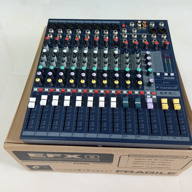 Mixer Soundcraft EFX8