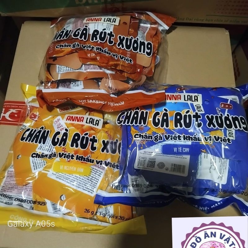 Bán sỉ Chân gà rút xương Anla lala chân gà việt nam bịch 20 gói 26g thơm ngon hấp dẫn.