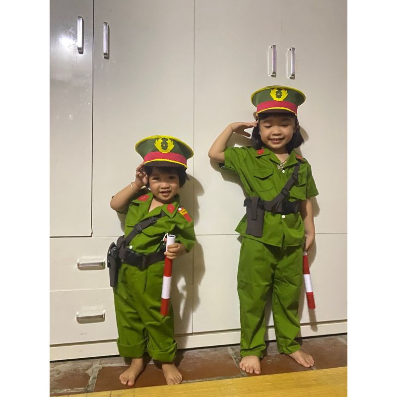 (Đủ Phụ Kiện) Bộ Đồ Cảnh Sát Trẻ Em Màu Xanh và Vàng Đầy Đủ Phụ Kiện và nhiều size cho bé