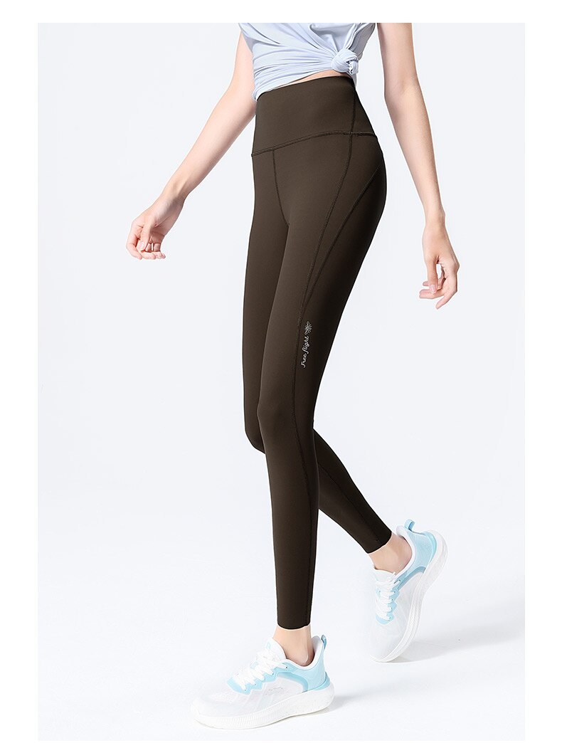 Pantaloni da yoga in lycra da donna color cammello e leggings da palestra senza cuciture