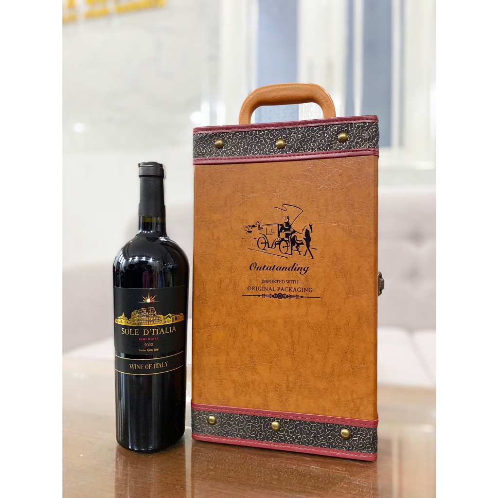 Hộp quà tết 2 chai vang Ý Sole D'Italia Semi - Hộp da CN 2