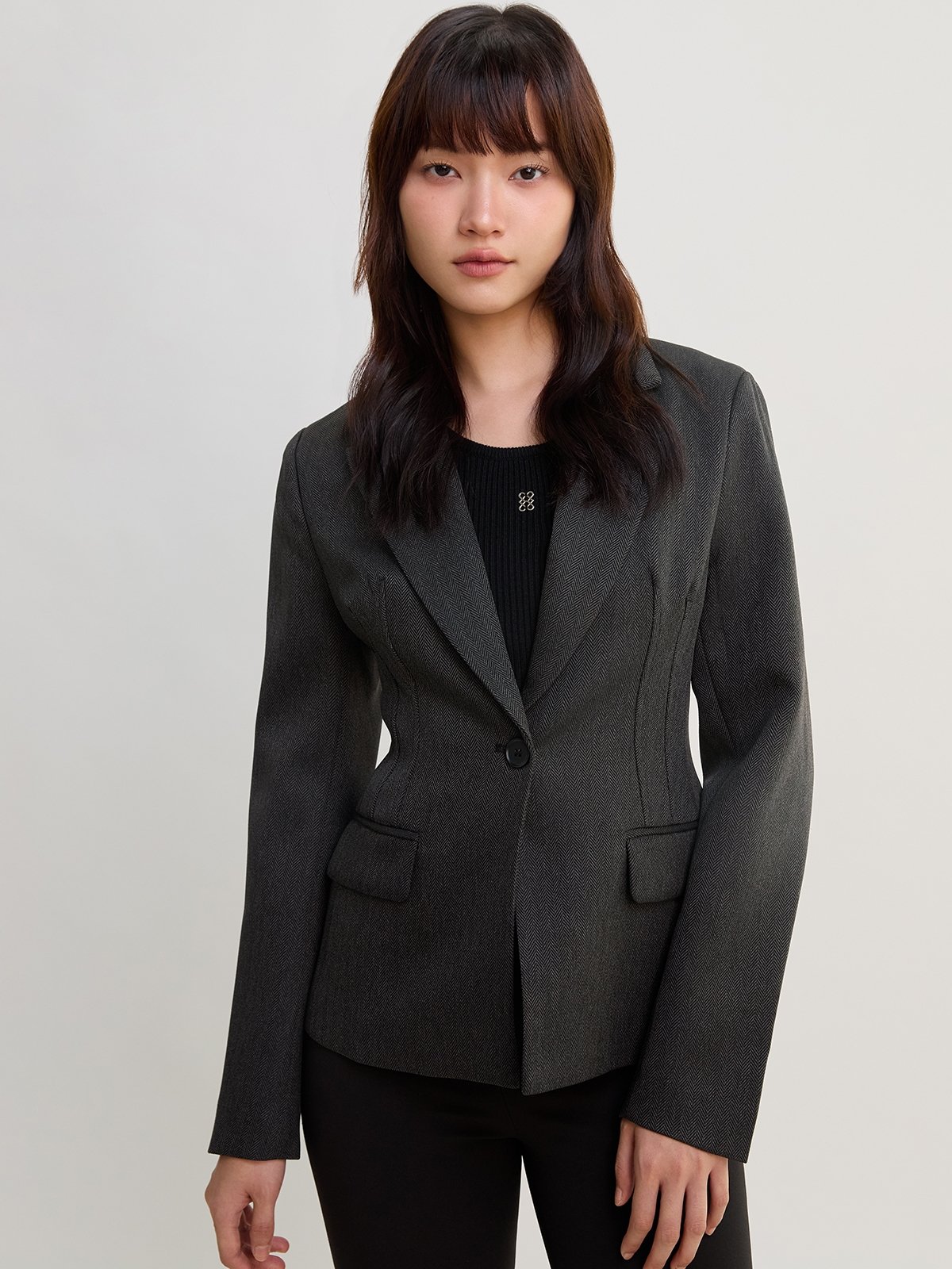 Long Sleeve Blazer - Grey ราคา 1,899 บาท*ส่งฟรี