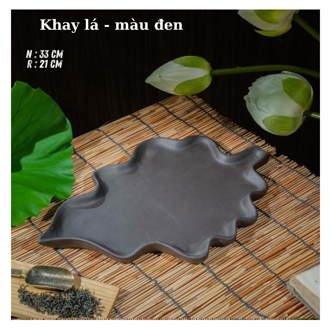 Bộ ấm chén ba chân tử sa nâu chén lòng xanh dung tích 380ml- Làng gốm Bát Tràng